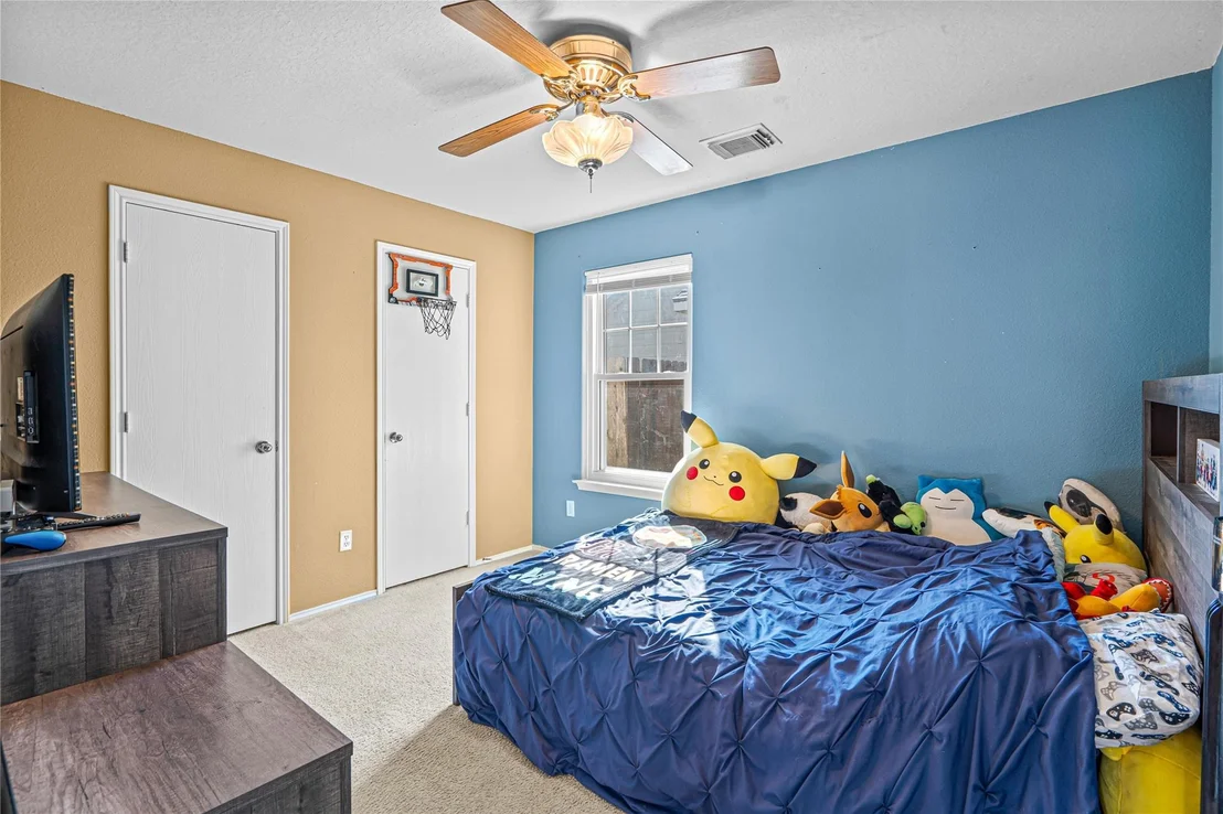 Photo of 2211 Pine Croft Drive
