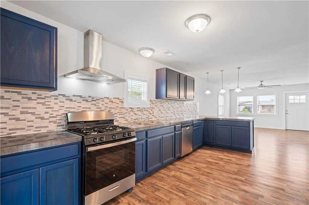 Photo of 2914 Debra Lane
