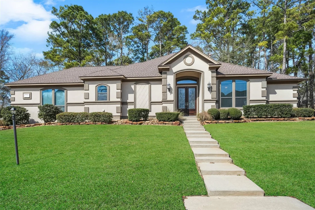 Photo of 228 Blue Hill Drive