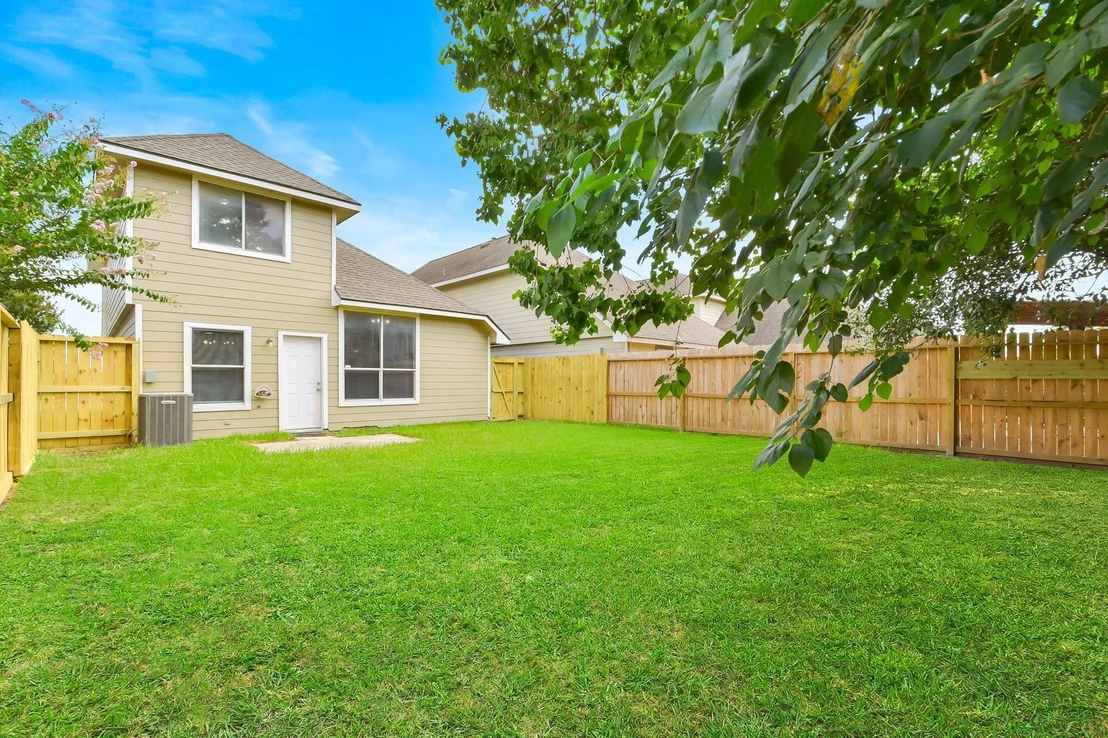 Photo of 8919 Windfern Trace Drive