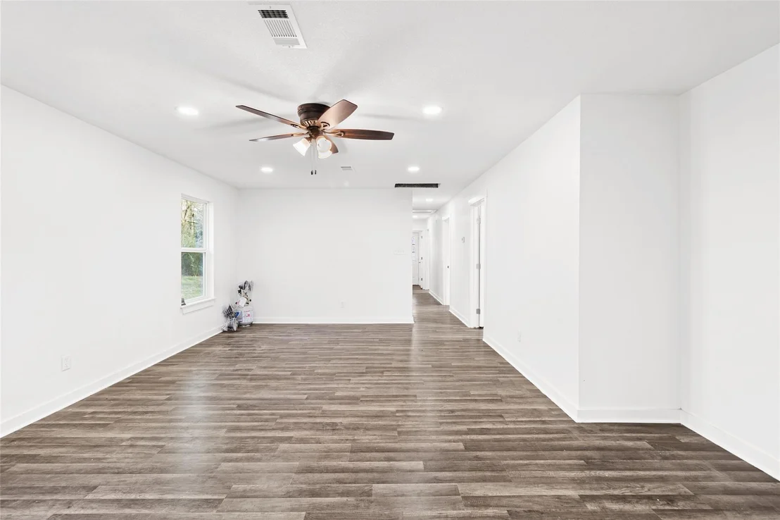 Photo of 301 Pineland Drive