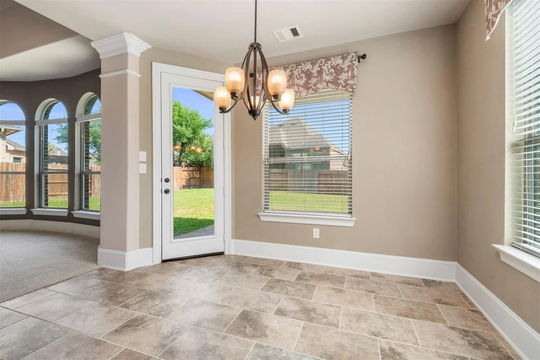 Photo of 1715 Laremont Bend Drive