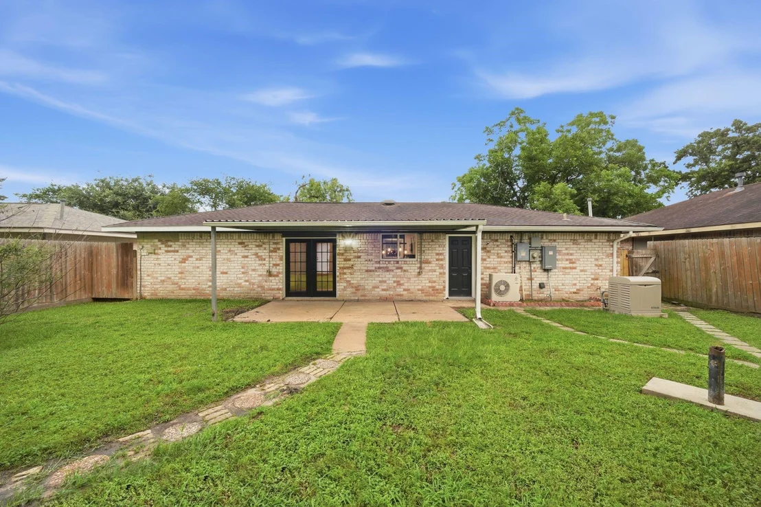 Photo of 6418 Silver Chalice Drive