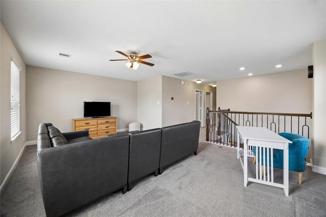 Photo of 1851 Commons Glen Drive