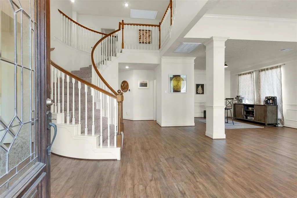 Photo of 24707 Gilbough Drive