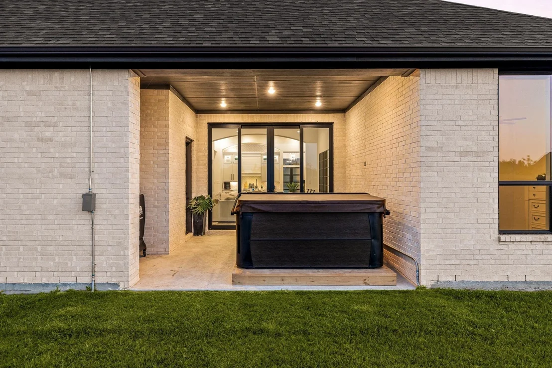 Photo of 31322 Crescent Hill Drive