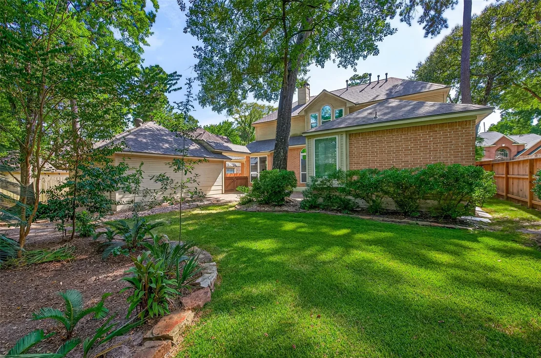 Photo of 151 W Coldbrook Circle