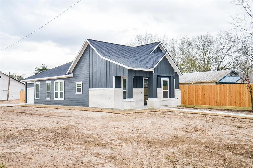 Photo of 412 9th Street Street