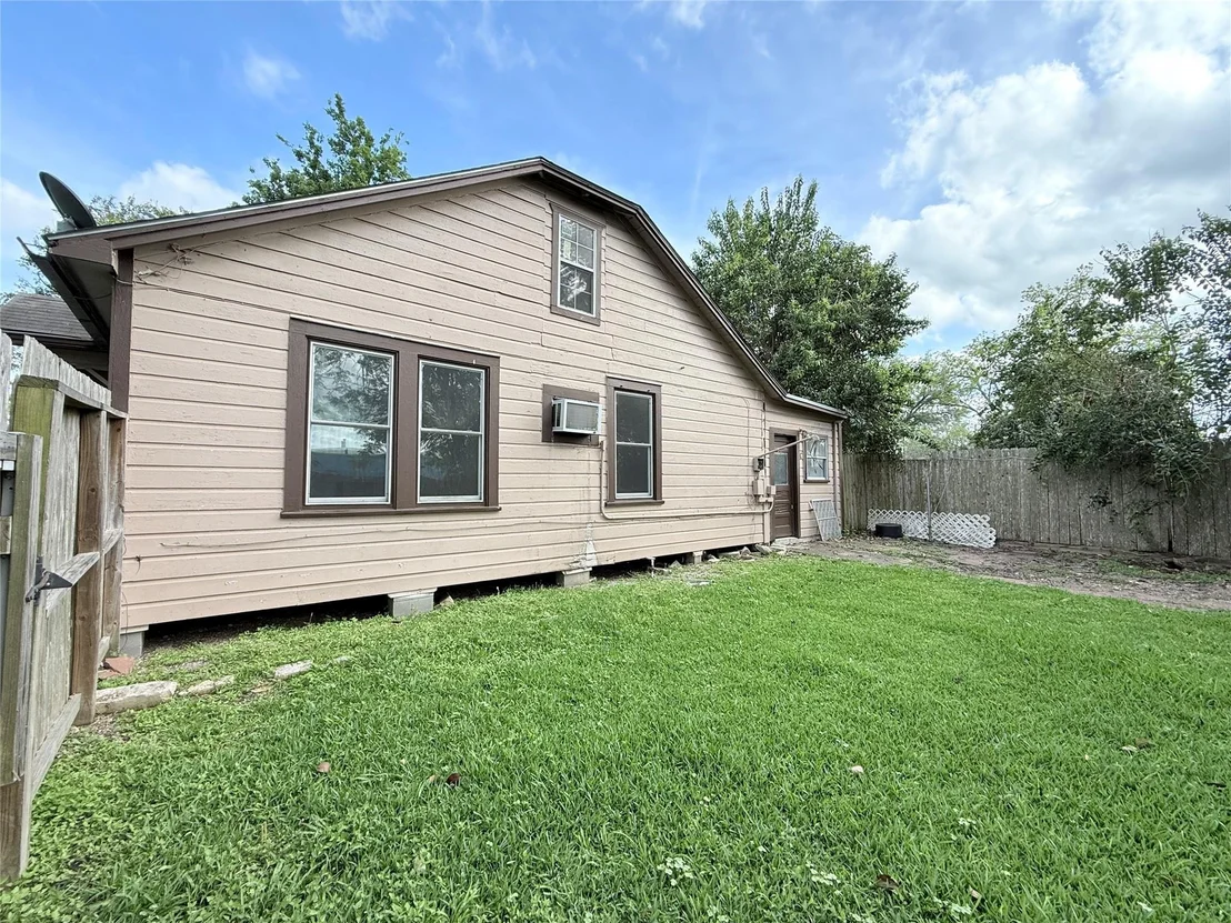 Photo of 507 N Orange Street