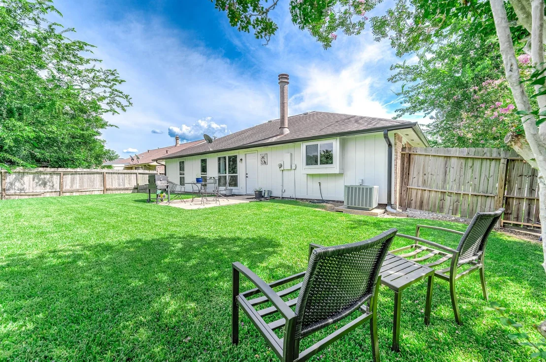 Photo of 7003 Buchanan Drive