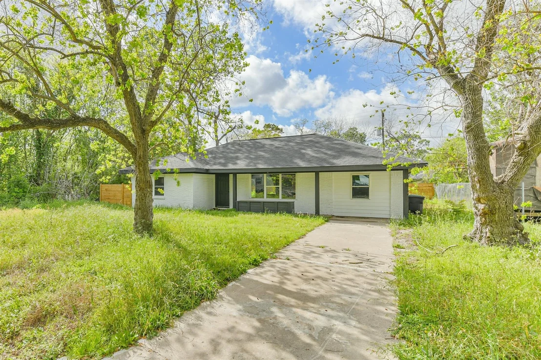 Photo of 209 Leago Street