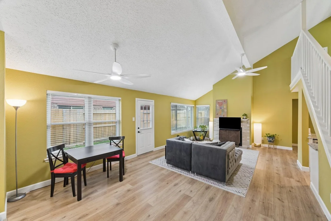 Photo of 1054 Margate Drive