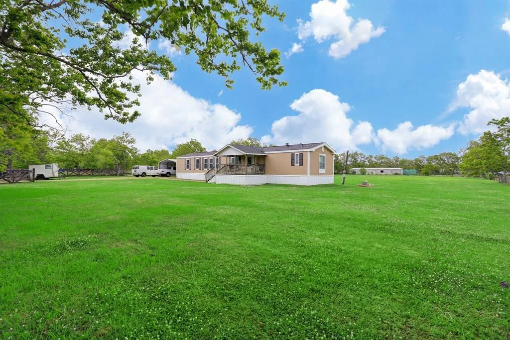Photo of 8820 Amanda Lane