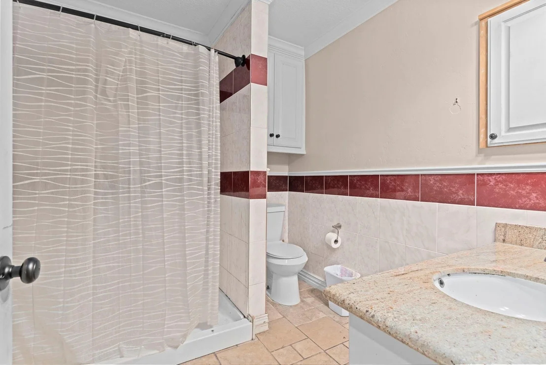 Photo of 8205 Appleton