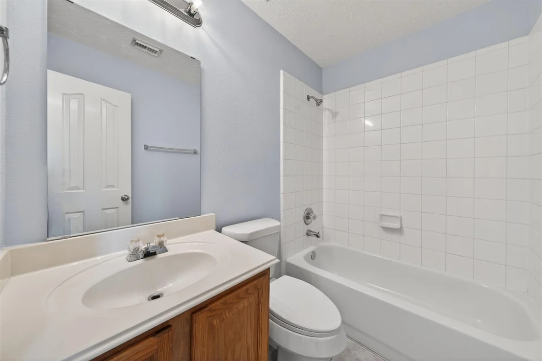 Photo of 24042 Lestergate Drive