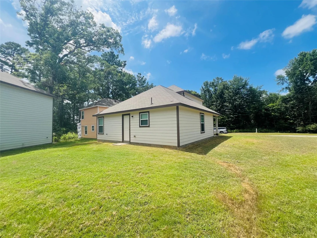 Photo of 761 Plum Tree