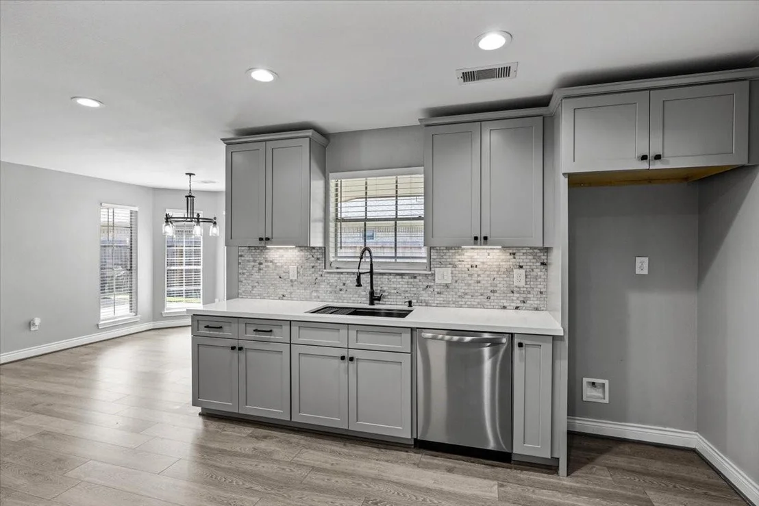 Photo of 2318 Killarney Lane