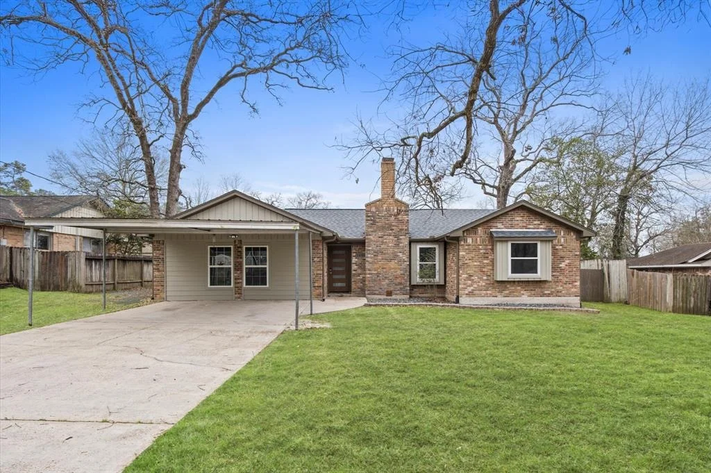 Photo of 160 Greenleaf Lane