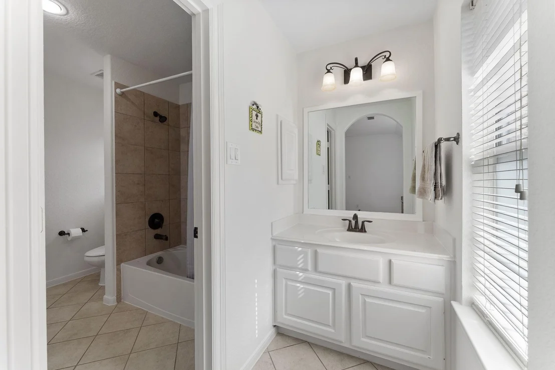 Photo of 15 Cayuga Pond Court