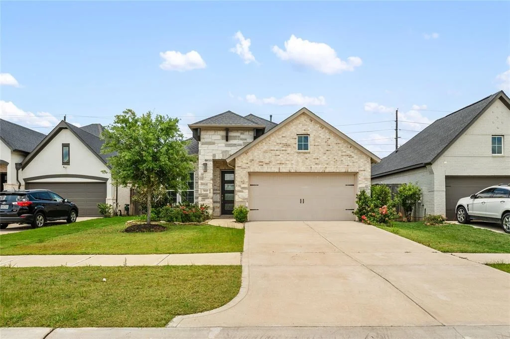 Photo of 29010 Hauter Way