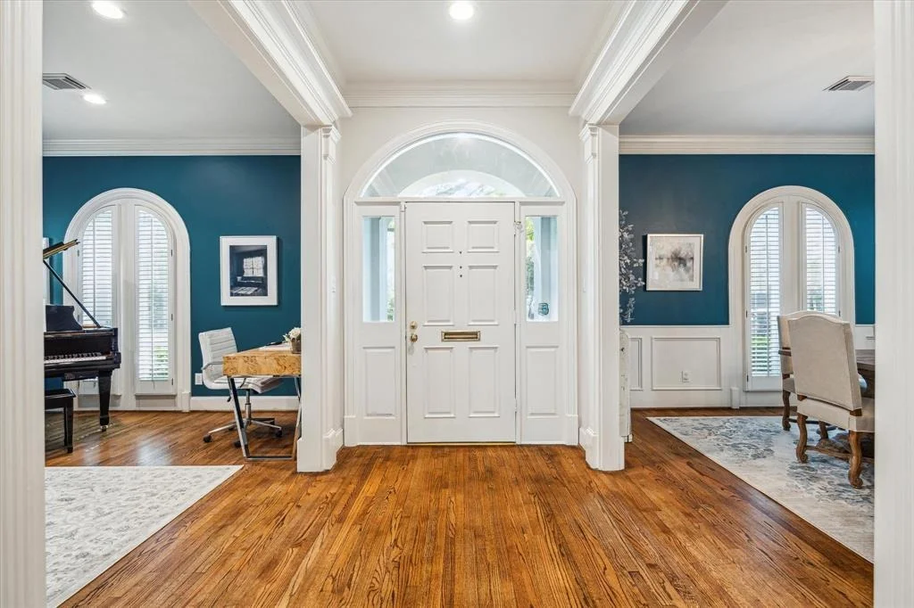 Photo of 6105 Annapolis Street