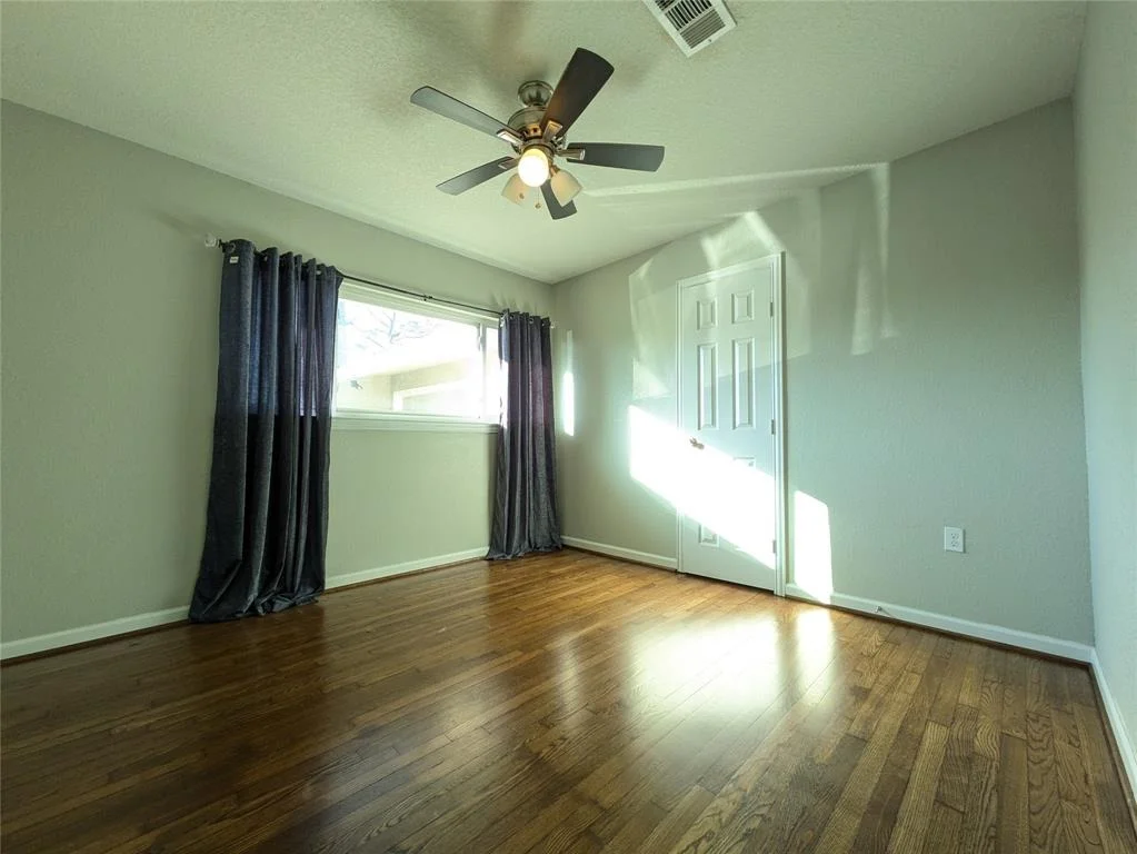Photo of 7705 Albacore Drive