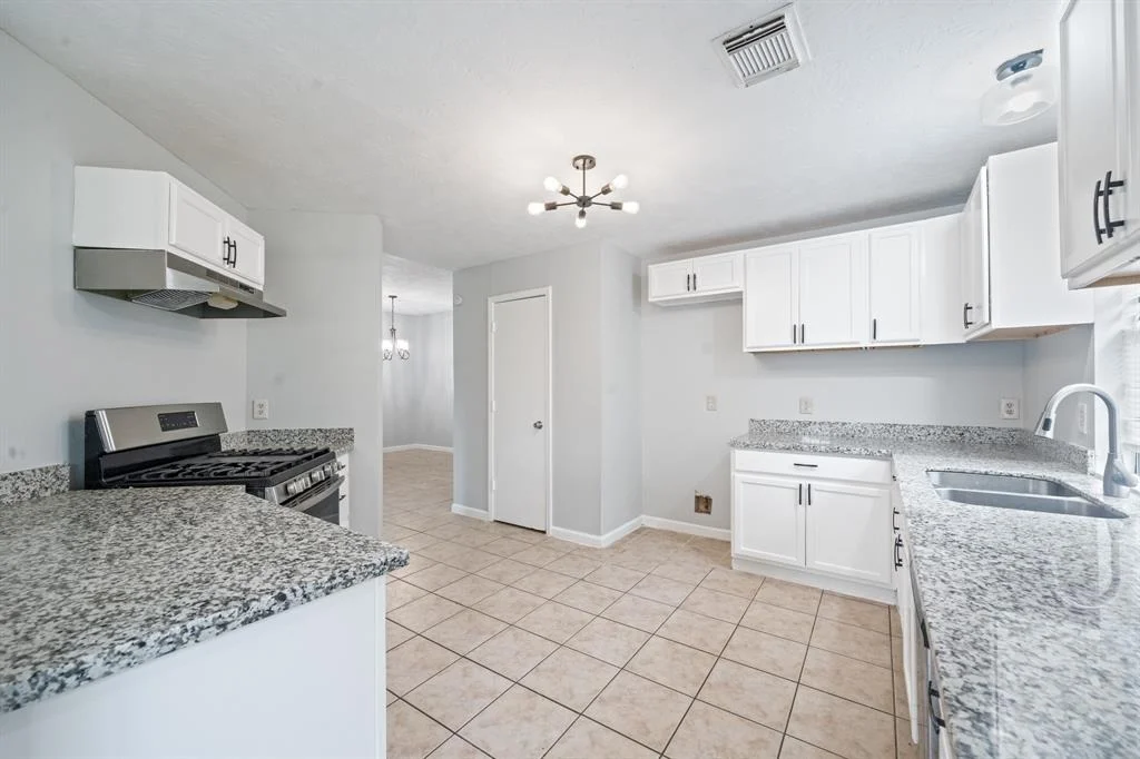 Photo of 14915 Dunster Lane