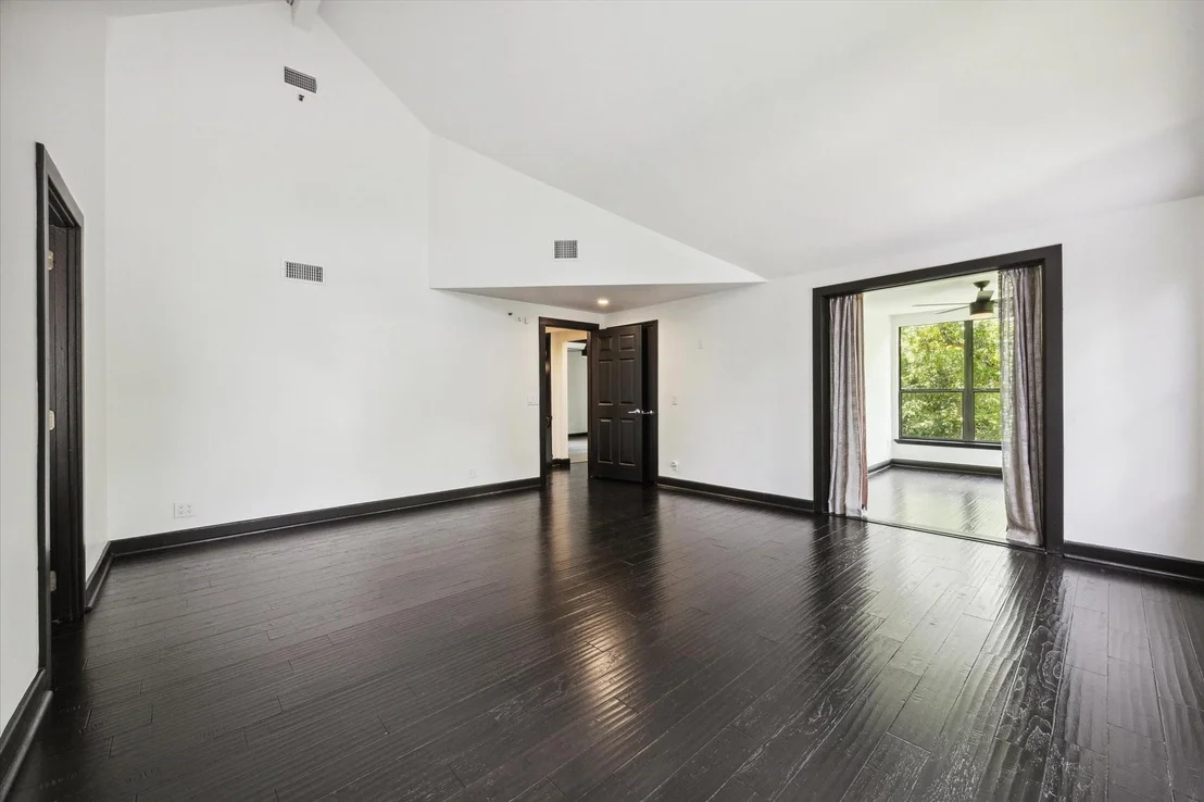 Photo of 11818 Deep Woods Drive