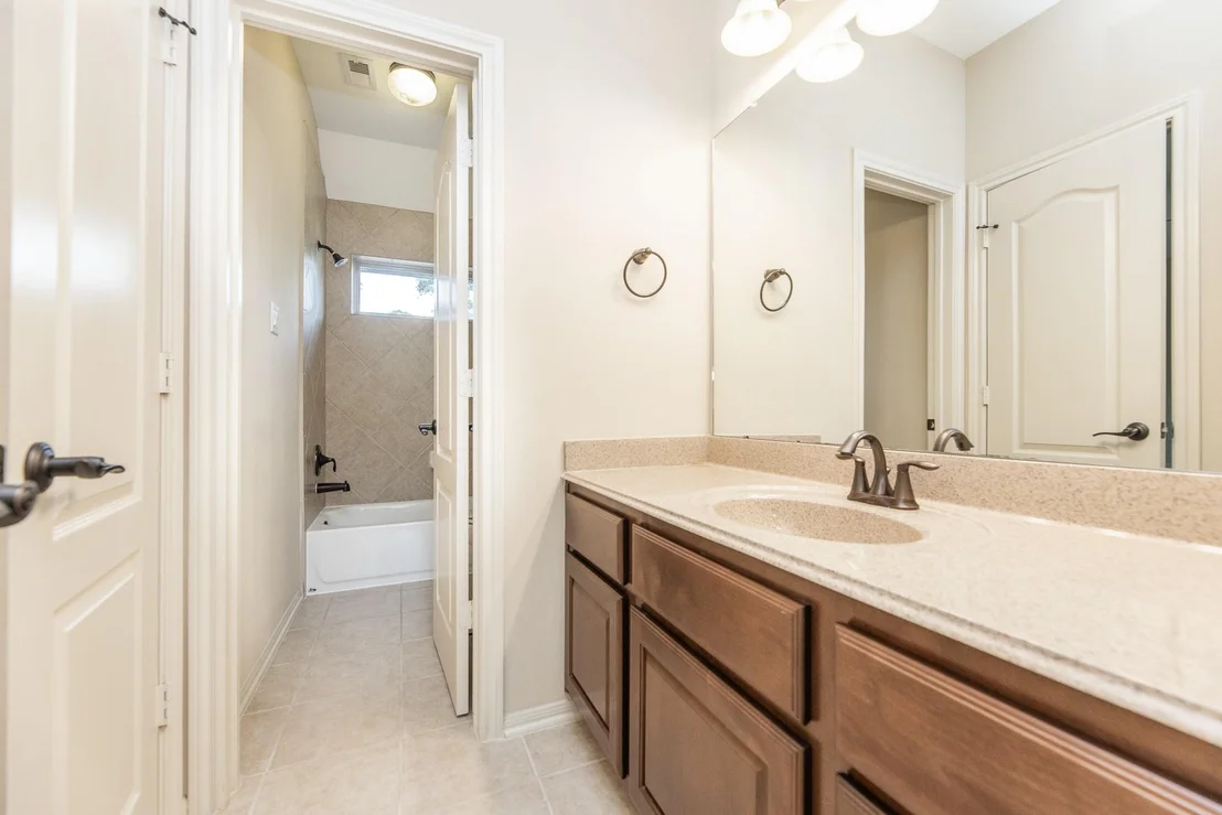 Photo of 13803 Oak Fair Bend