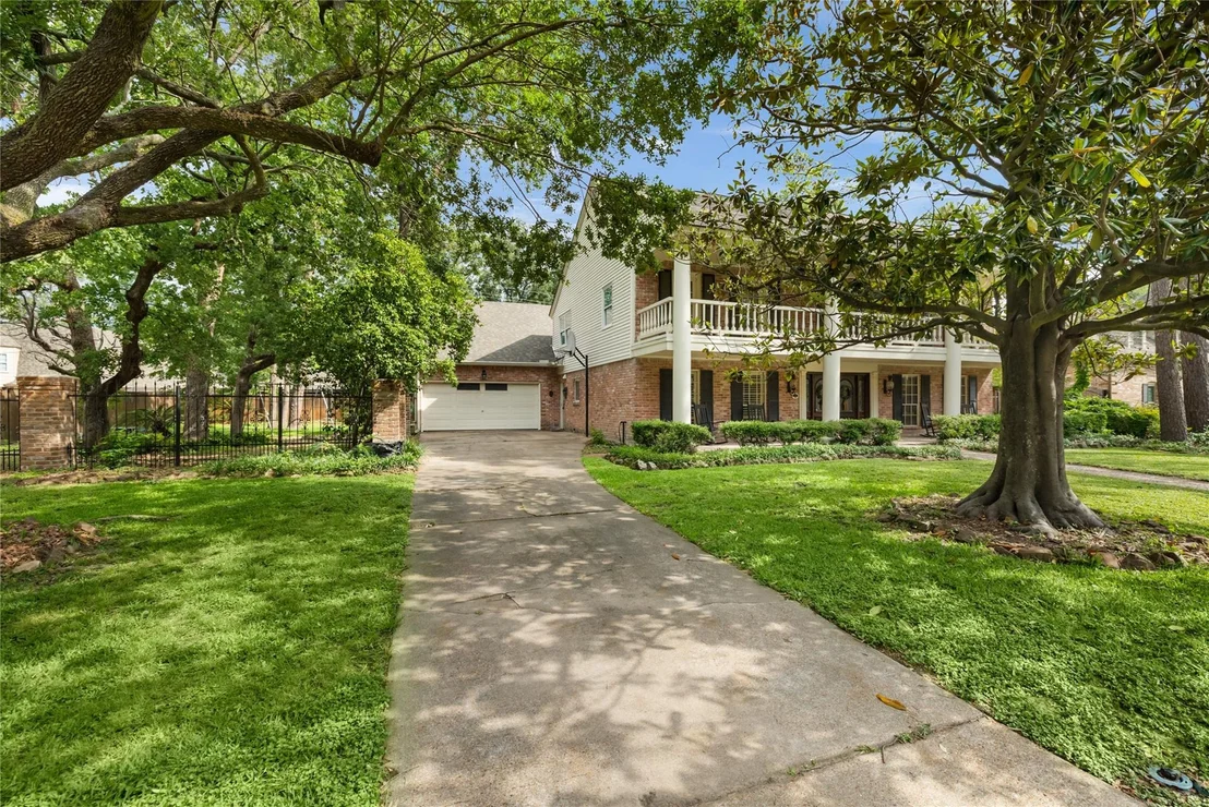 Photo of 5606 Foresthaven Drive