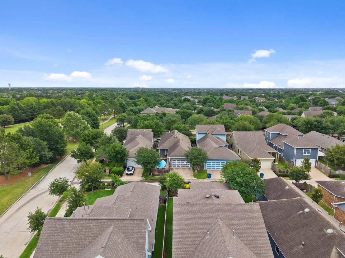 Photo of 17031 Seminole Ridge Drive