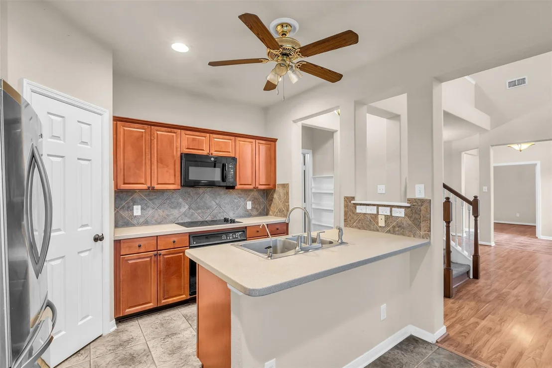 Photo of 7803 Glenn Cliff Drive