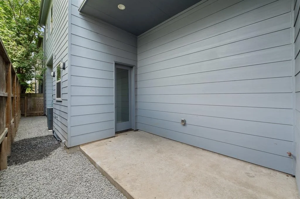 Photo of 8906 Spring Knoll Forest Drive