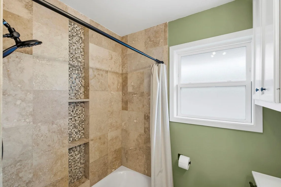 Photo of 4410 Viking Drive