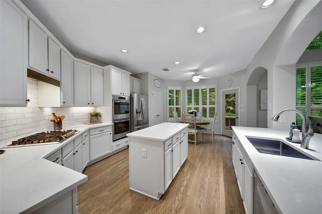 Photo of 63 Silver Bayou Court
