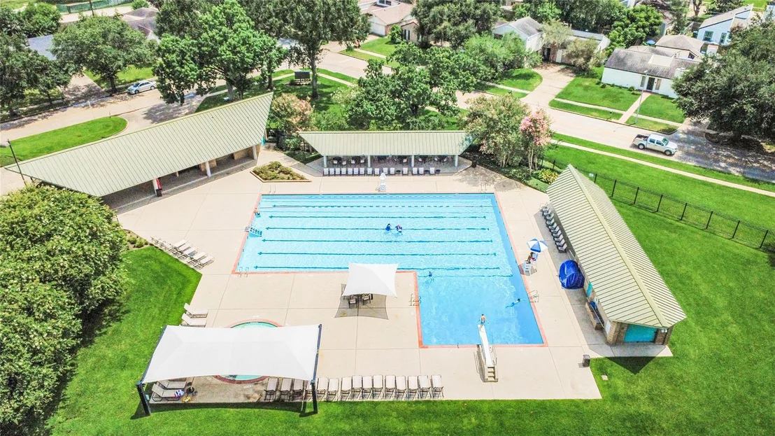 Photo of 4805 Whispering Falls Drive