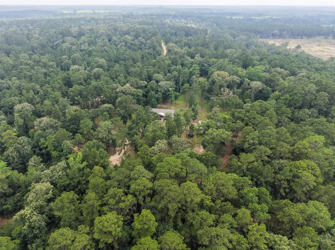 Photo of 577 Winding River Road