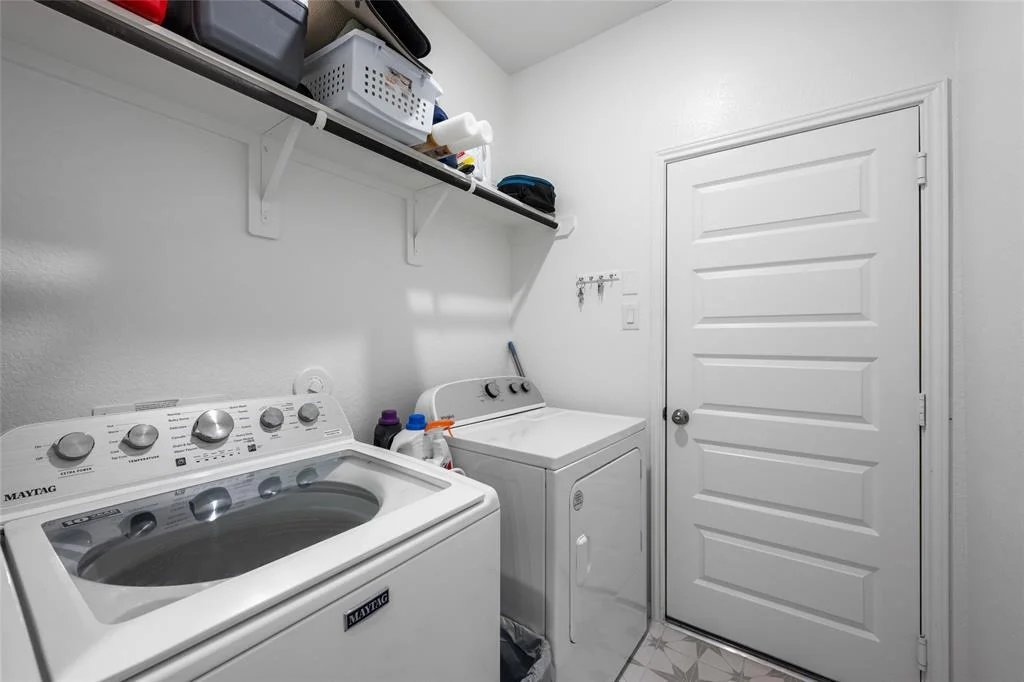 Photo of 1715 Warm Breeze Drive