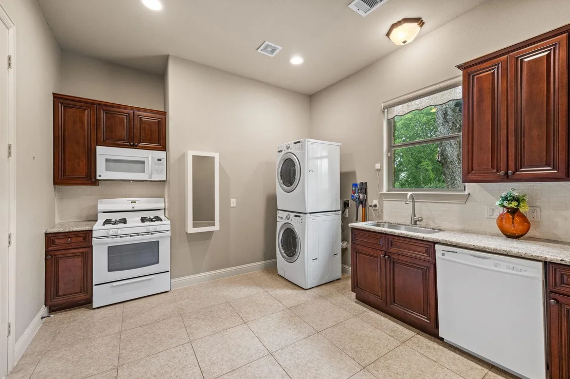Photo of 3215 Wellspring Lake Drive