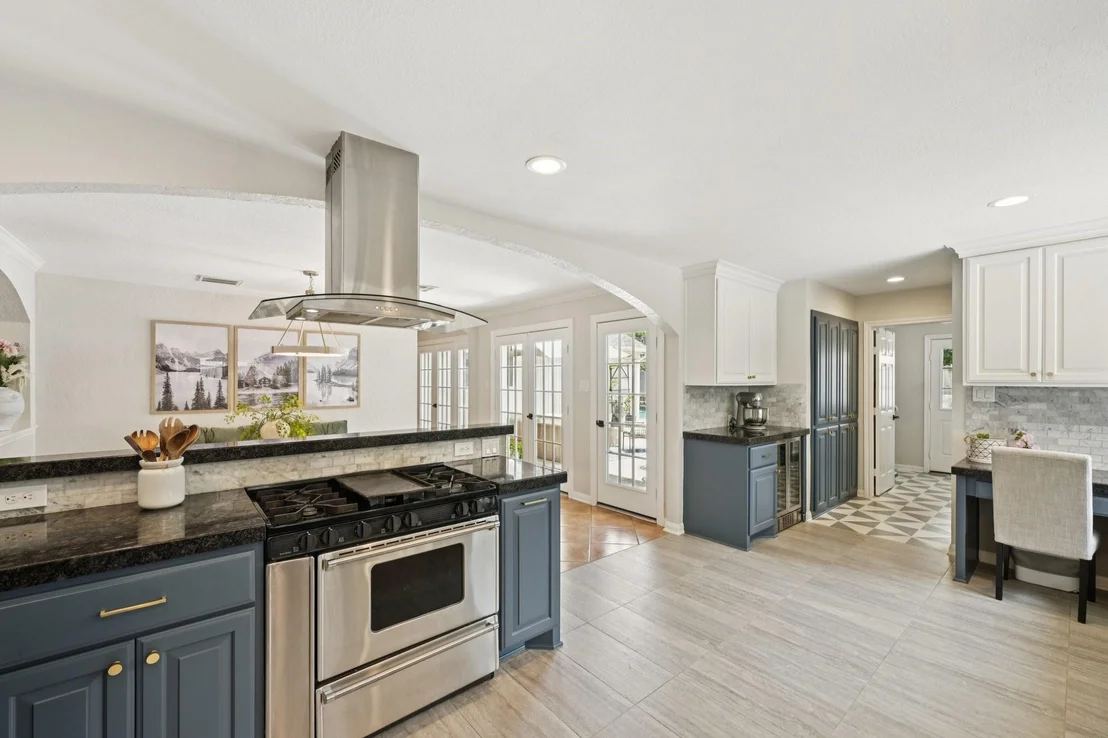Photo of 14627 Oak Bend Drive