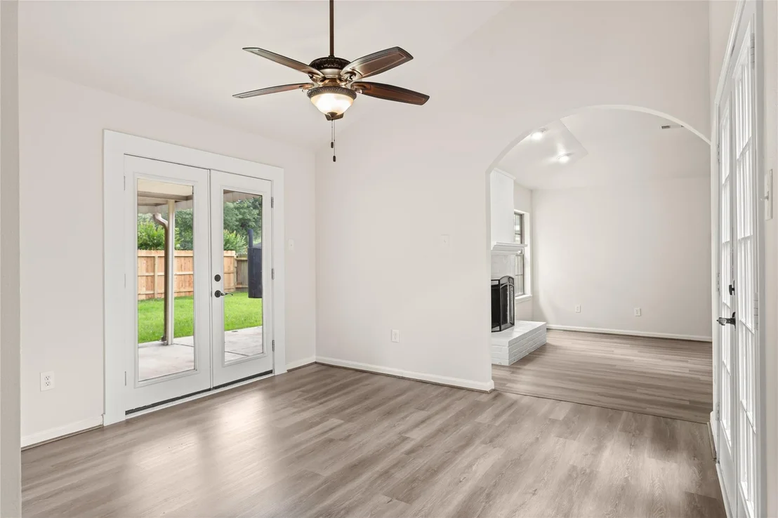 Photo of 16126 Spinnaker Drive