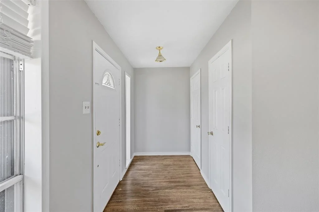 Photo of 902 Mitchell Street