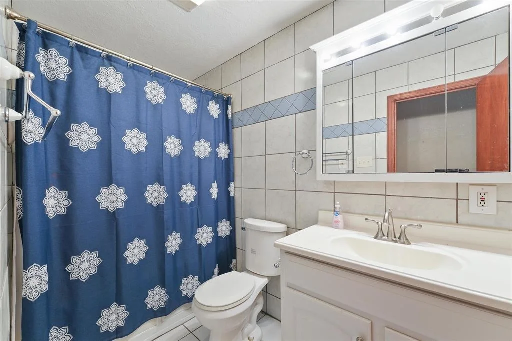 Photo of 2106 Huckleberry Lane