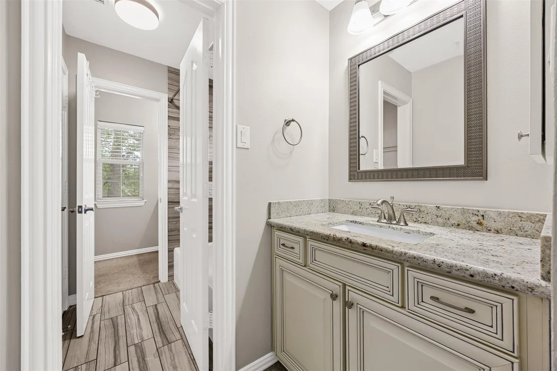 Photo of 6 Villa Canyon Place