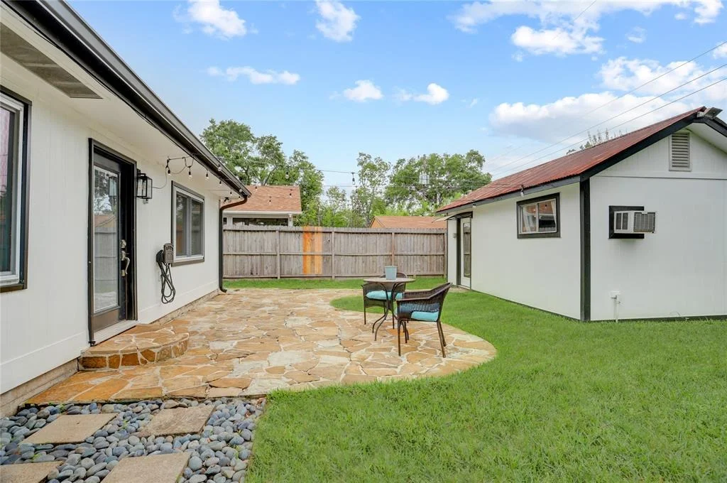 Photo of 5106 Hialeah Drive