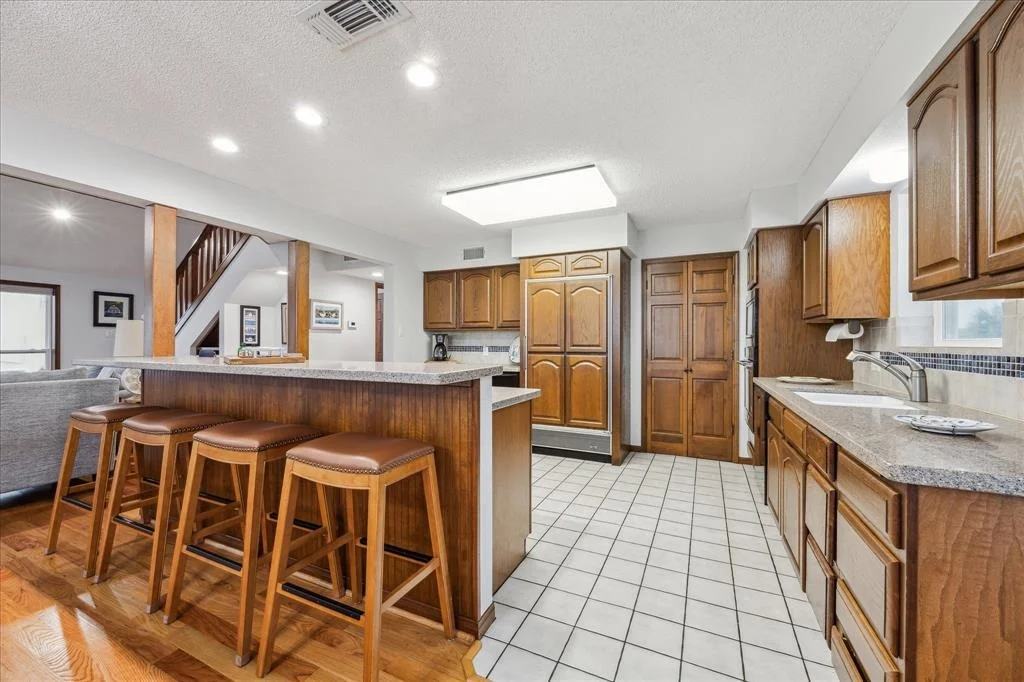 Photo of 16606 Bayfront Drive