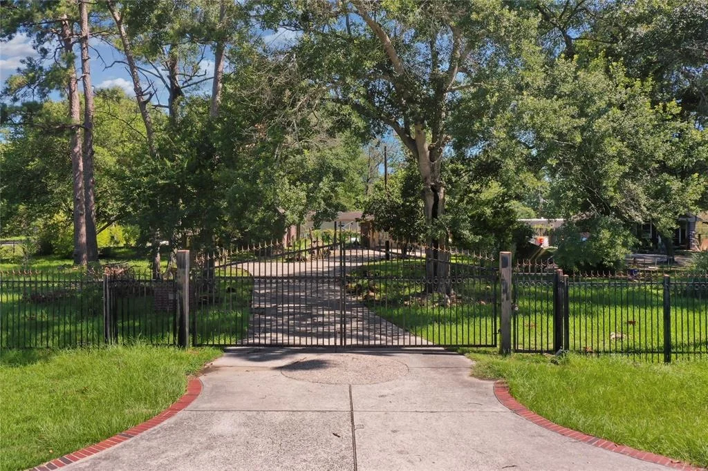 Photo of 18848 Summer Circle