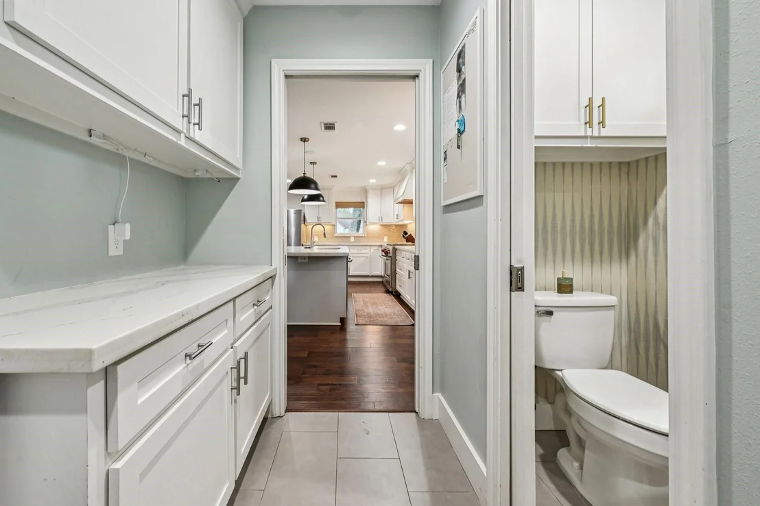 Photo of 11403 Valley Spring Drive