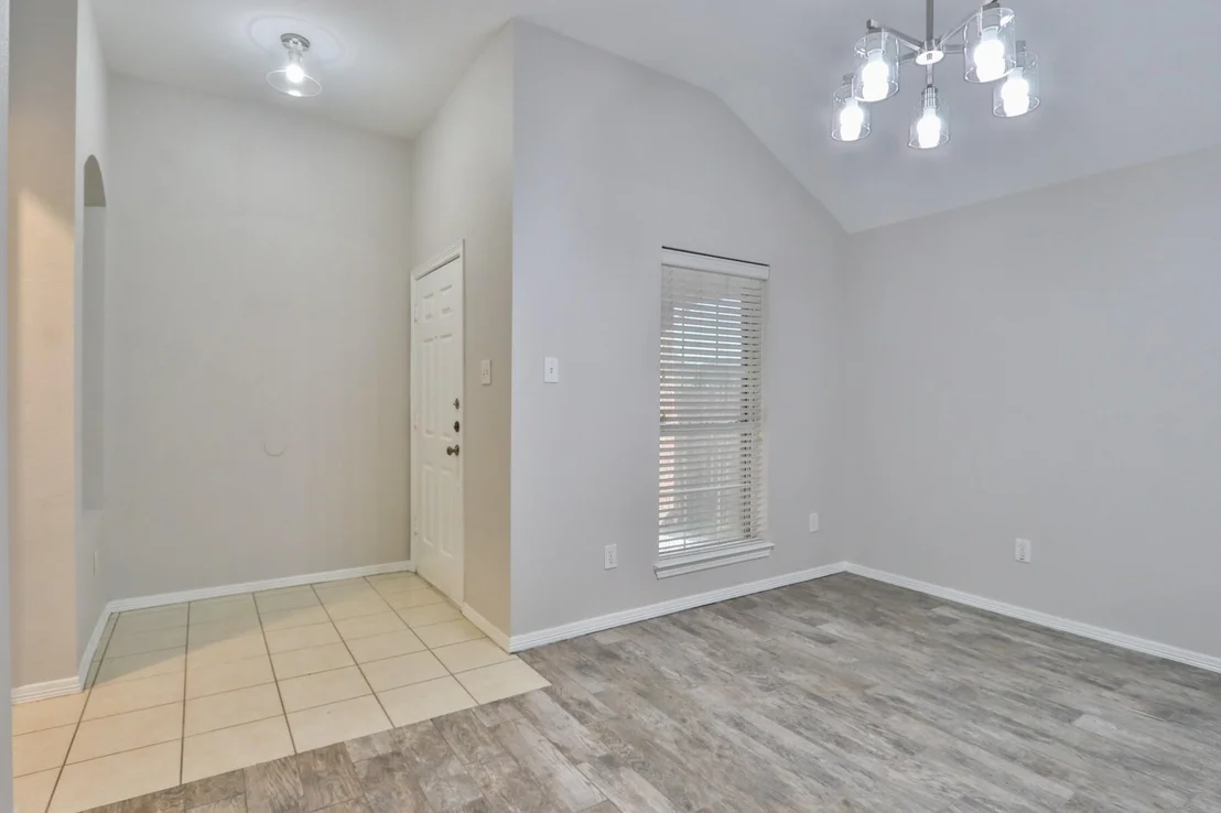 Photo of 834 Chase View Drive