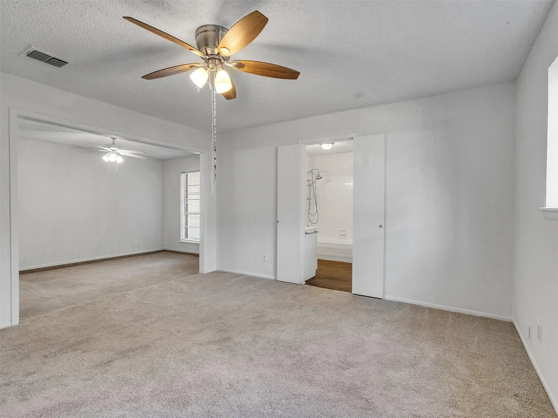 Photo of 5602 Rivergate Drive